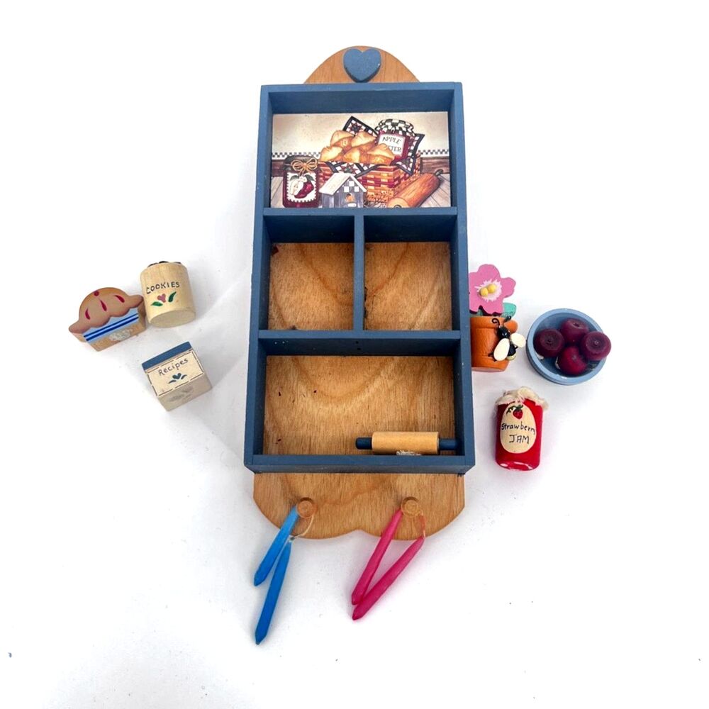 VTG Miniatures Trinket Cottage Country Core Wall Hanging Shelf w/ Minis MCM